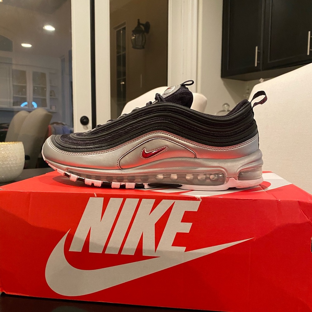 Air Max 97 Metallic Silver Varsity Red